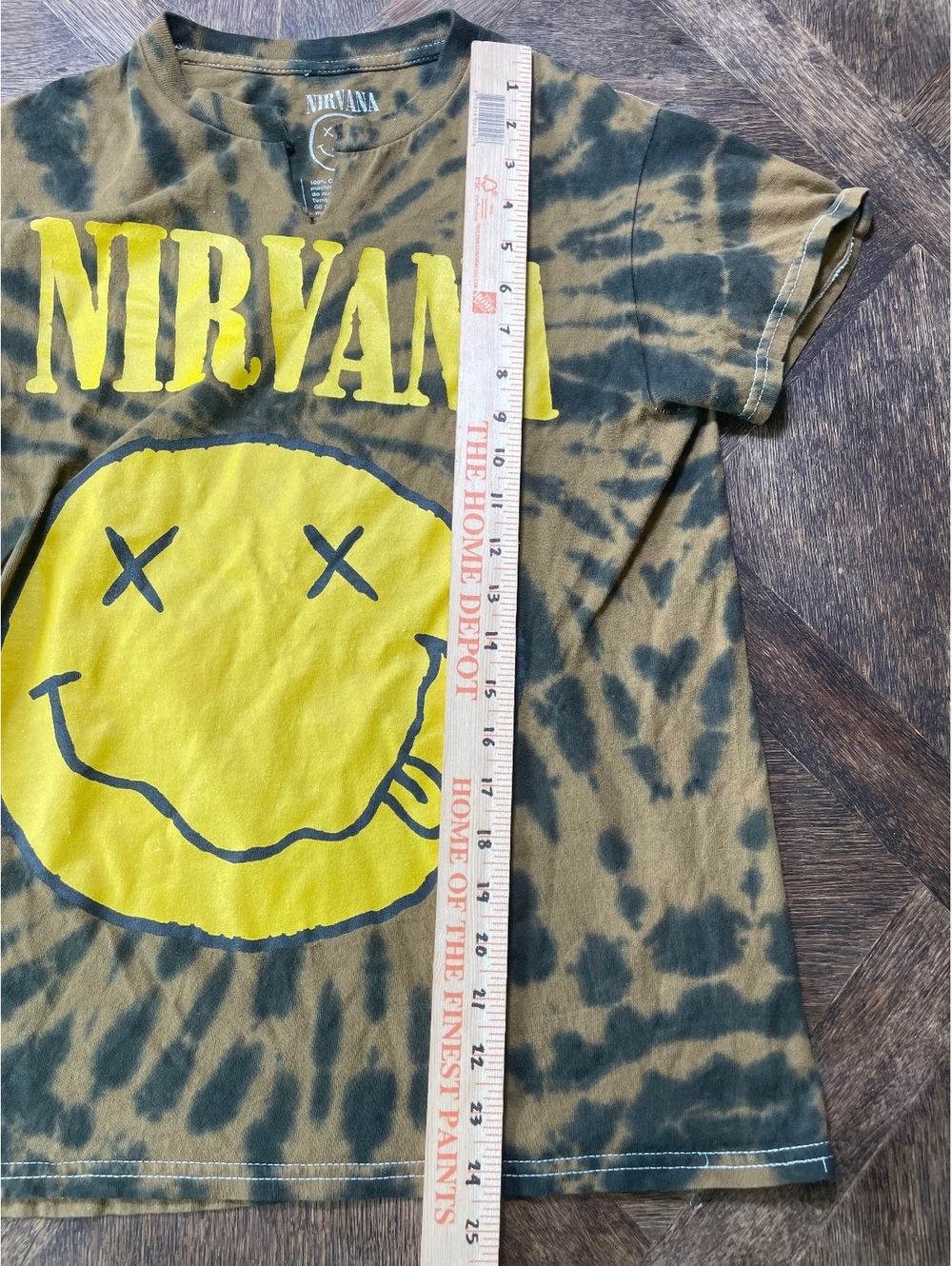 Nirvana tie bye brown and black graphic tee shirt women’s XS - Picture 5 of 6